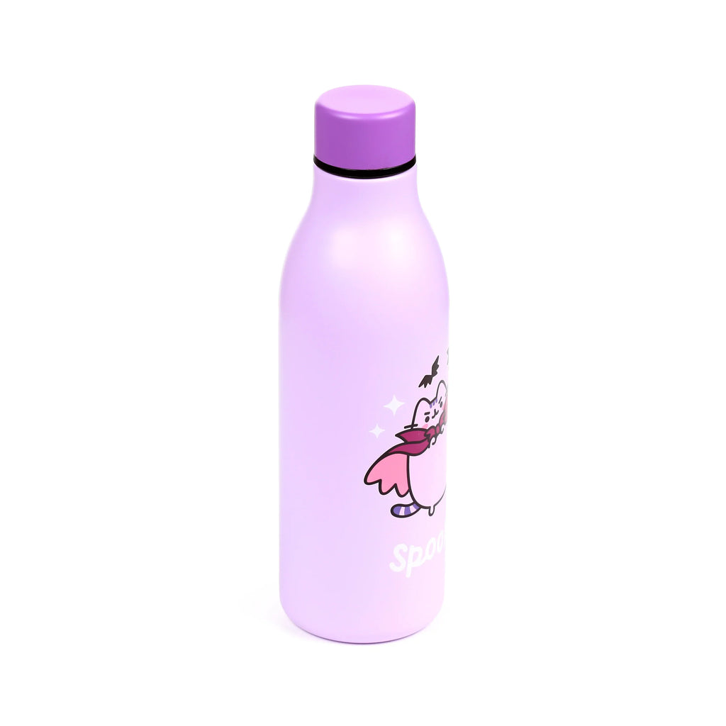 Angled view of a lilac insulated drinks bottle featuring a Halloween Pusheen the Cat design with a red cape and bat, complete with a purple lid and black collar.